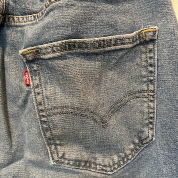Levi's Jeans; 502; Size 31 waist, 32 length - Picture 5 of 5
